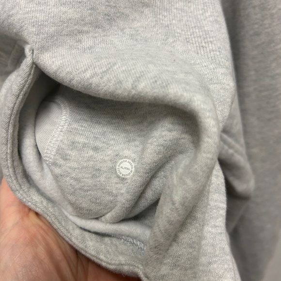 LULULEMON oversized scuba - Picture 2 of 3